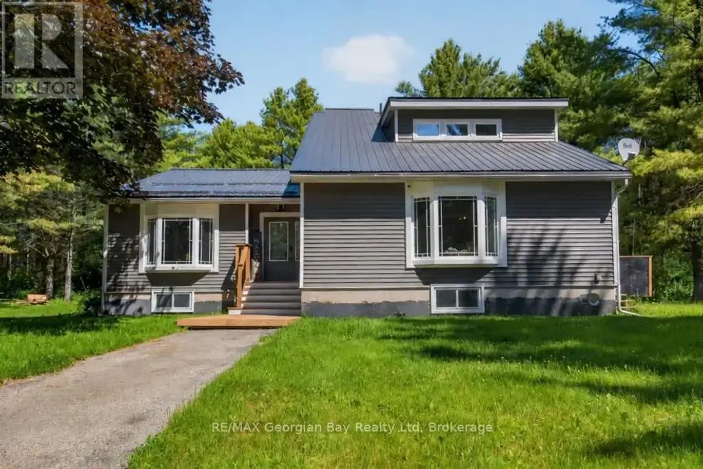 450 Ellerys Side Road, Tiny